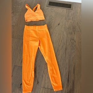 Alo bra and leggings set